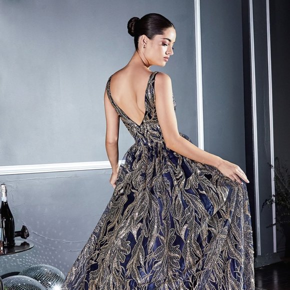 NEW LONG SLEEVELESS A-LINE EMBROIDERED GLITTER GOWN WITH AND ZIPPER BACK CD J812 - Picture 6 of 8